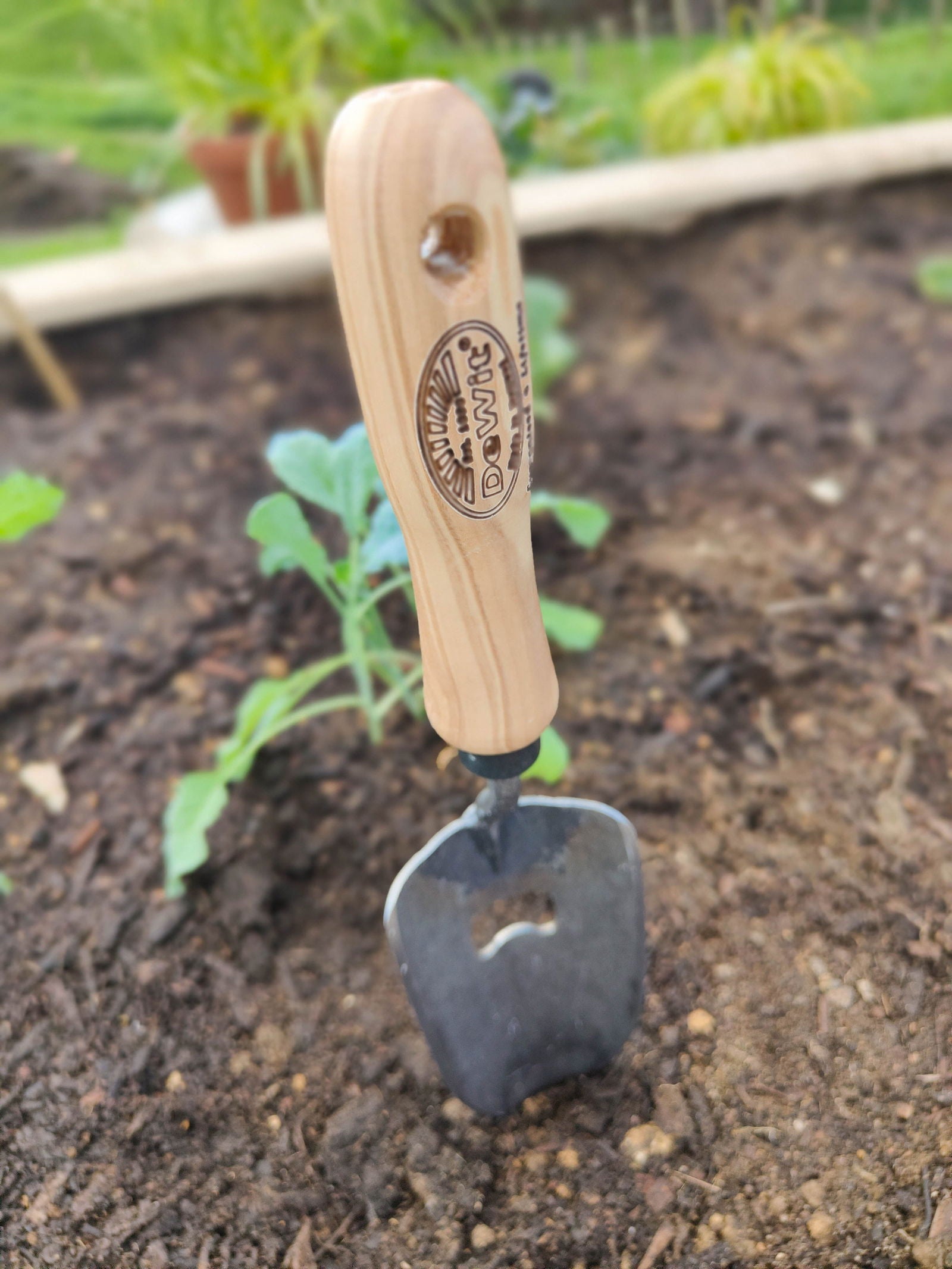 DeWit Bottle Opener Trowel -  - TORA Gardens 