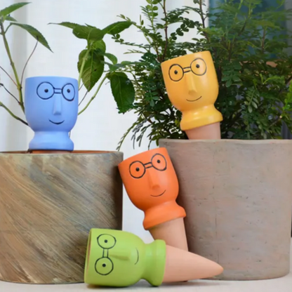 Terracotta Water Spikes - Coloured Faces
